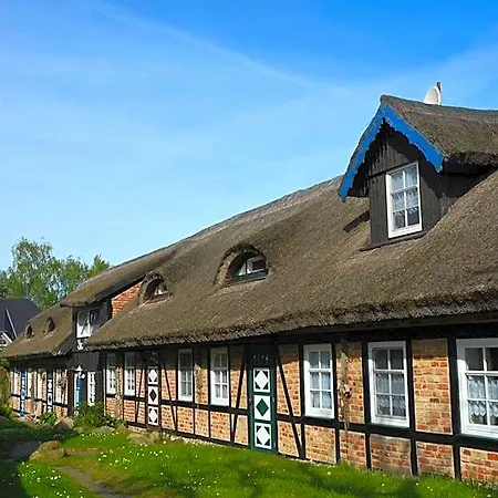 Reethaeuser Auf Ruegen 3*